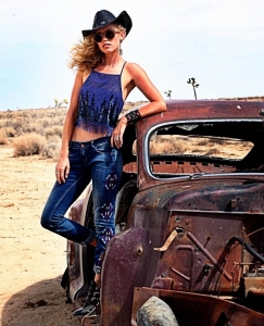 Ultimate Graveyard Mojave Desert - NY Post Fashion Photoshoot - Post-Apocalyptic Car