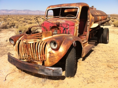 UltimateGraveyard Mojave Desert Photography & Film Location - Rusted Old Water Tanker Truck
