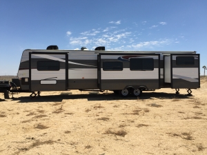 UltimateGraveyard Mojave Desert Photography & Film Location - 42ft 5th Wheel Production Trailer for your next production