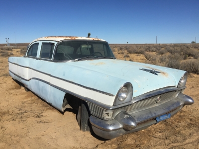 UltimateGraveyard Mojave Desert Photography & Film Location - 50's Packard Clipper Car